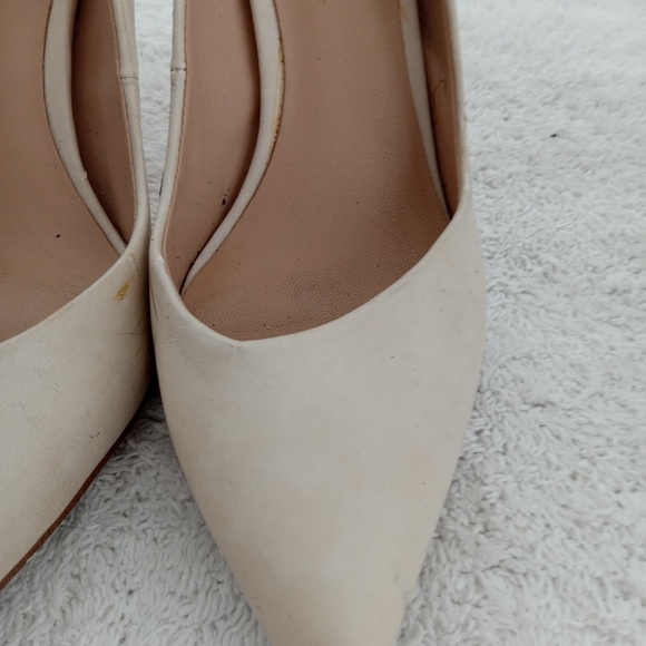 White Cream Aldo High Heel Pumps Worn - Picture 7 of 11
